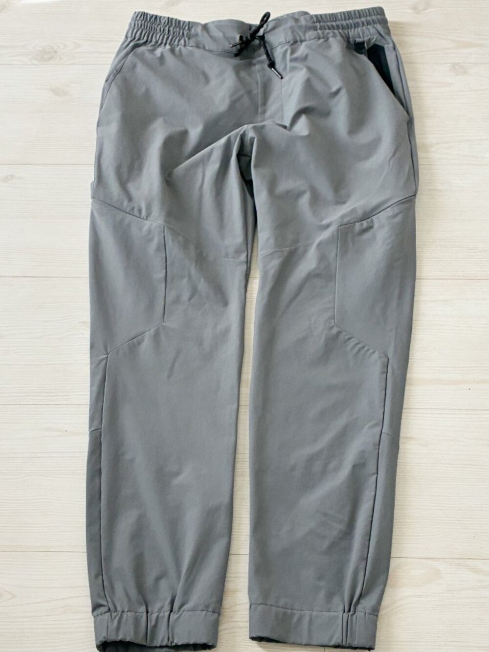 Asher Jones London "Easy Comfort" Grey Tech Joggers Men's Size Large